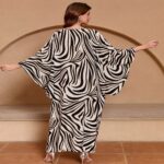 Swimming Gear Loose-fitting plus-size vacation dress / bikini cover-up